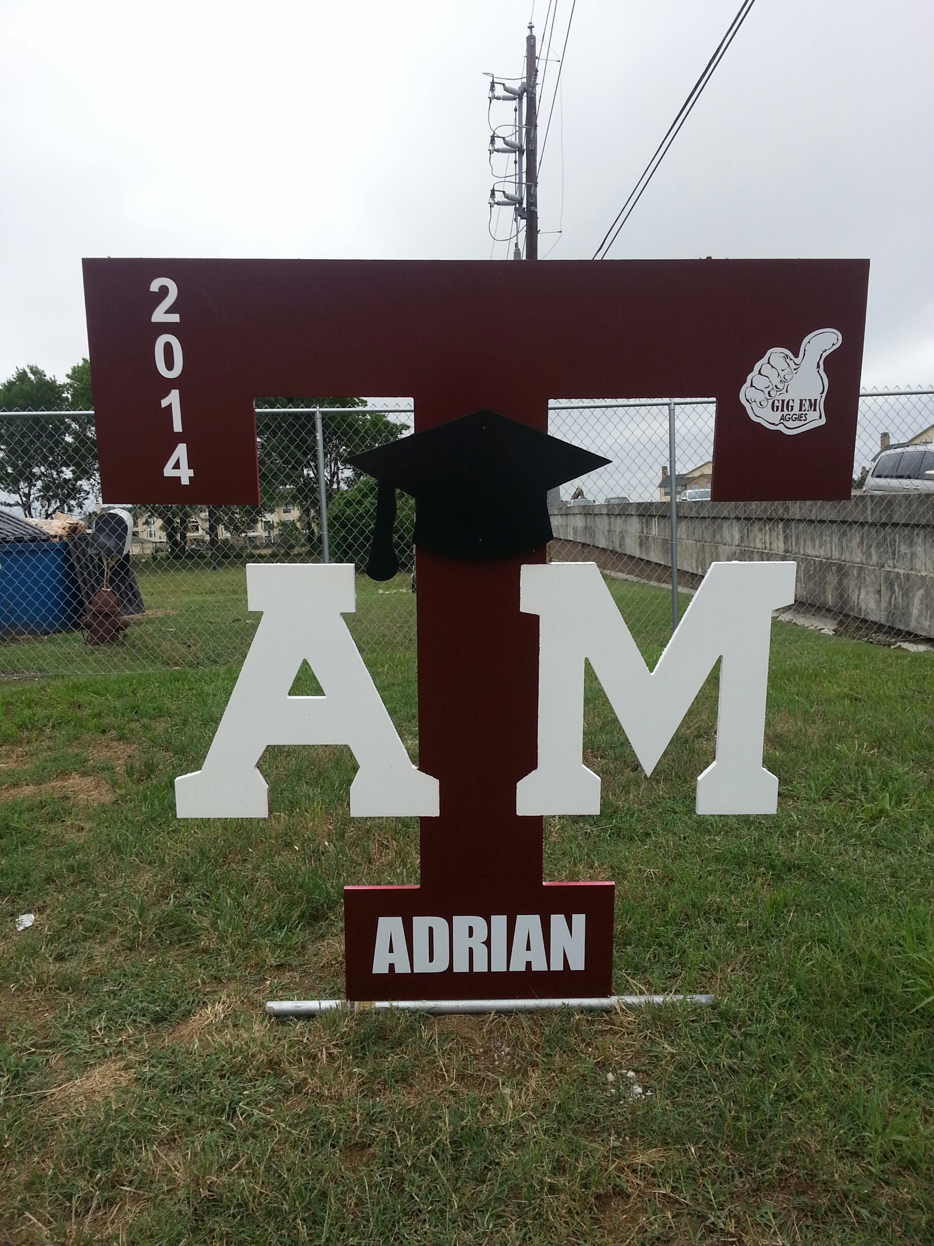 Gig 'Em Yard Signs